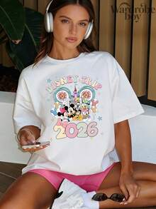 Disney 1PC Authorized Cartoon Couple Short Sleeved T-Shirt, Cartoon Collection Pattern Couple Printed T-Shirt, Very Suitable For Family Travel And Vacation. This Is A New 2026 Short Sleeved T-Shirt, An Ideal Choice For Mother's Day, Suitable For Both Men And Women. Made Of High-Quality Pure Cotton, Comfortable And Breathable All Year Round. Exquisite Design Is The Preferred Gift - 女士 - 查看 2