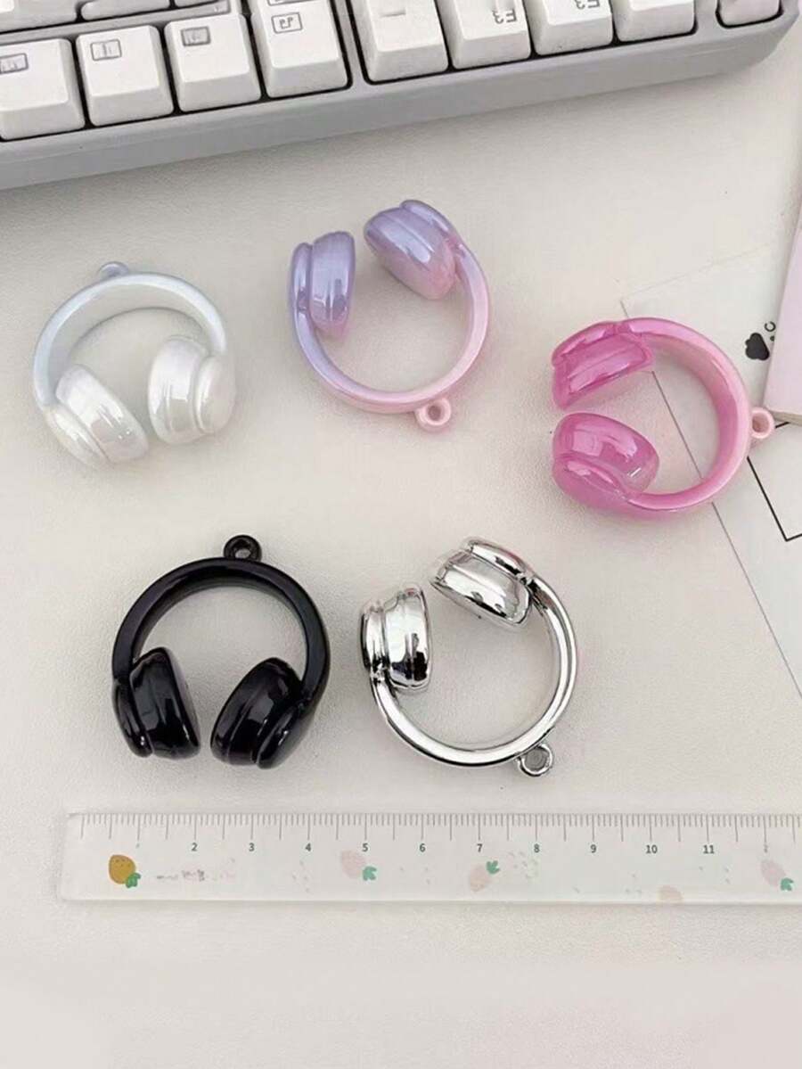 4pcs/Set Random Style Acrylic Pendant Accessories, Gradient Earphone Pendant Hole Accessories, DIY Keychain Material Pack, Pendant Bead Decor, Holiday Gift - Multicolor - View 1