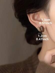 1 Pair French Retro Geometric Enamel Bicolor Minimalist Versatile Unique High-End Earrings, Front & Back Design, Suitable For Daily, Commute, Party Wear - Brown + Milk Coffee Color - View 6