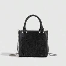 Bolso de mano con textura de satén, concha dura con bordado de perlas 2025 y correa para el hombro - Multicolor - Ver 4