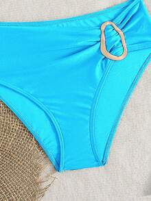 Conjunto de bikini de dos piezas con cuello halter de unicolor para mujer, con accesorio de metal en el medio, adecuado para vacaciones en la isla - Azul - Ver 5