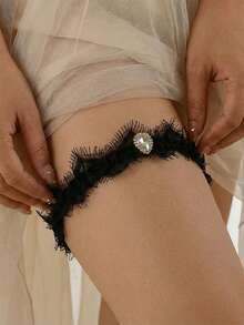 New European And American Sexy Black Lace Elastic Garter Belt With Thigh Chain, Bridal Dark Style Leg Accessory - Black - View 14