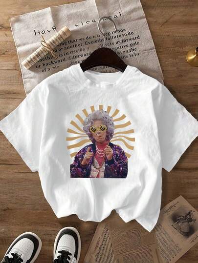 Plus Size Women's Casual Graphic Print Round Neck Short Sleeve T-Shirt, Cute Character Print, Suitable For Spring, Summer, Autumn, Valentine's Day/Back To School Season