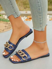 夏季新款金属扣链条时尚法式方头女士平底凉鞋，单带露趾优雅藏蓝色拖鞋，适合日常穿着、室内/室外、度假、海滩等场合。 - 藏蓝色 - 查看 4
