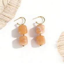BMOR 1对法式复古奶油杏仁色和日落橙色亚克力仿天然石吊坠耳环，适合女士派对佩戴 - 方吊墜 - 查看 7