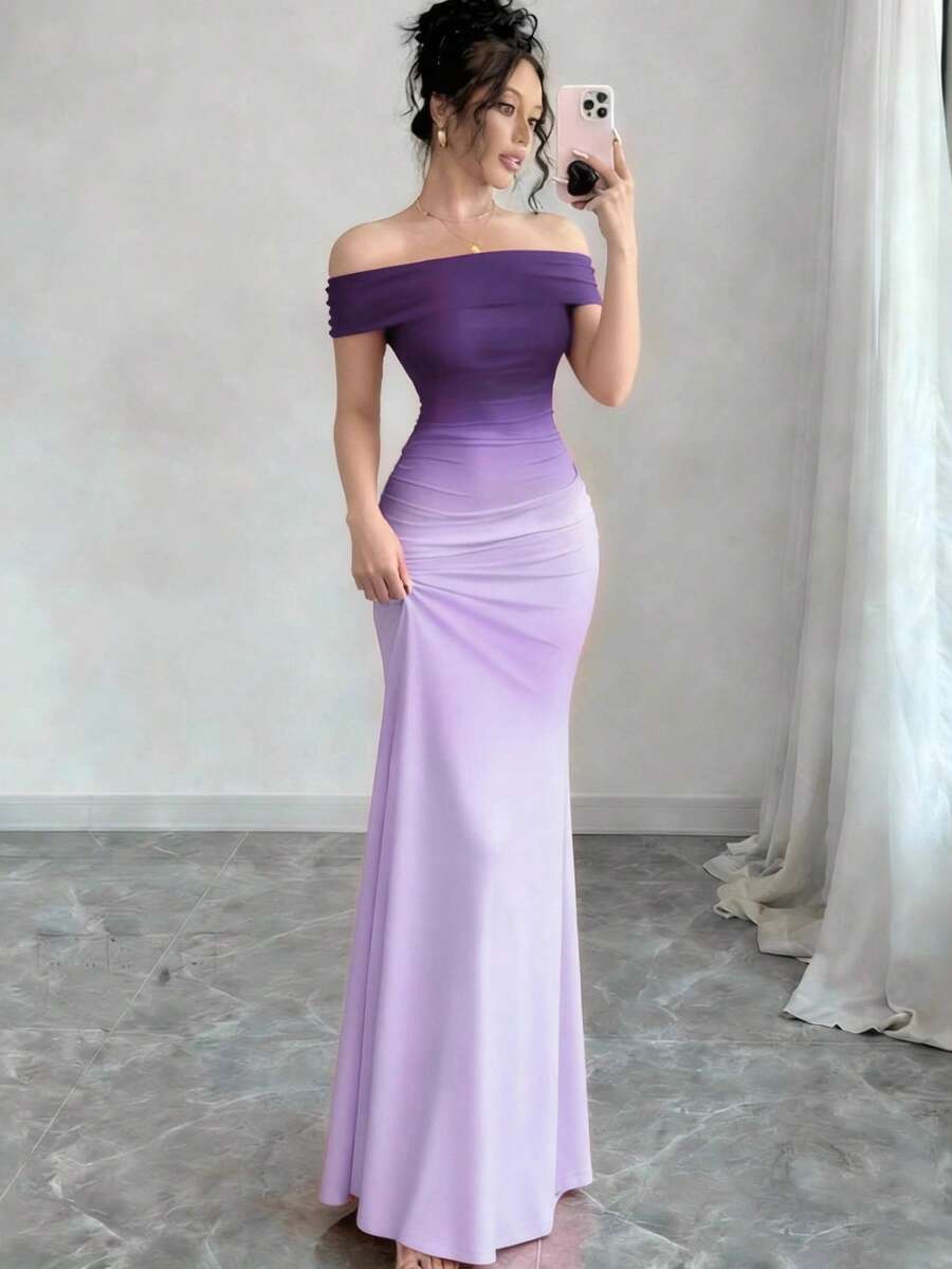 Vestido ajustado de mujer con hombros descubiertos y efecto degradado - Morado - Ver 1