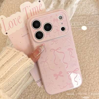 Kavenfort Strawberry Pink Cute Bow Full Screen Graffiti Phone Case, Suitable For IPhone 17, Also Suitable For IPhone 16, 17 Pro Max, Sweet Pink Version Suitable For IPhone 14, Soft Protective Case Suitable For IPhone 13, Fashion, Girlish, Geometric Pattern, Artistic, Minimalist Style, Fresh And Simple, Niche, Ins Style