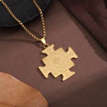 男士圣本笃个性化钛钢吊坠项链（1件） - 金色 - 查看 3