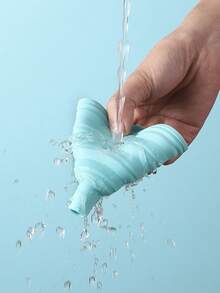 Brodark Silicone Foldable Funnel, Creative Kitchen & Dining Liquid Dispenser Tool - View 4