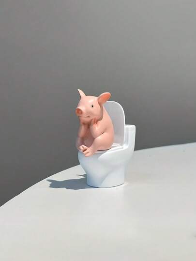 1 tượng nhỏ hình chú heo ngồi trên bồn cầu bằng nhựa, đồ trang trí động vật dễ thương, thích hợp trang trí trong nhà, phòng tắm, bàn làm việc, giá sách, phòng khách và ngoài trời, sân vườn, hiên nhà, bãi cỏ, quà tặng độc đáo.