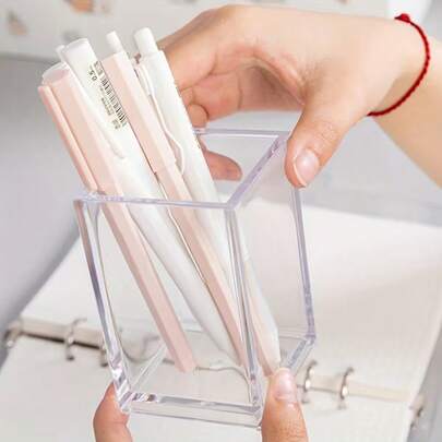 1个透明极简方形笔筒桌面收纳架，也适用于化妆刷