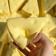 1pc Triangular Cheese PU Foam Slow Rebound Soft Toy, Squeeze Stress Relief Bread Toy, Creative Gift, Cute Present - Multicolor - View 2