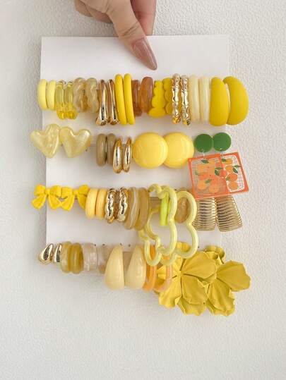 1-15对随机款式心形、字母、花卉、复古、几何、夸张时尚耳环套装，盲盒包装，适合女性，可用于毕业典礼、生日、派对、斋月、母亲节、情人节、圣诞节、新年、日常佩戴。