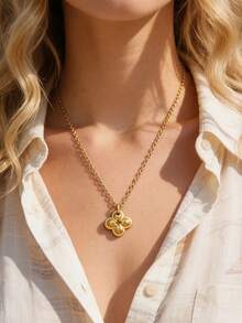 Mazuer 1件18K镀金不锈钢蝴蝶四叶花吊坠项链，法式简约锁骨链饰品，日常佩戴及女士礼物 - 彩色 - 查看 3