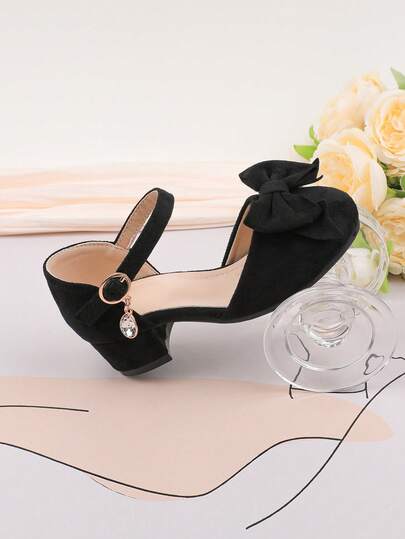 Giày phù hợp cho bé gái dự tiệc cưới, tiệc tùng, lễ hội, phù hợp với mọi lứa tuổi, giày cao gót đen cổ điển, thoải mái, đa năng, có nơ và đính đá, thích hợp cho váy dạ hội, biểu diễn, múa ba lê, giày công chúa.