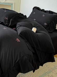 三件套荷叶边刺绣蝴蝶结被套，特大尺寸，面料柔软，带拉链和系带，适合女孩卧室装饰，透气易护理 - 黑色 - 查看 12