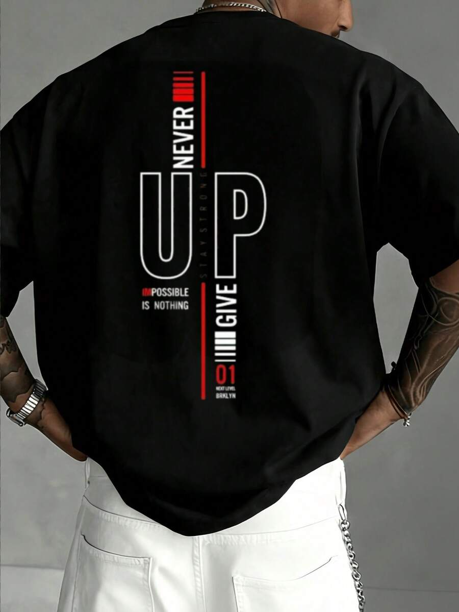 Nuova uscita primavera ed estate: T-shirt nera da uomo con vestibilità morbida e stampa audace sul retro, perfetta per l'uso quotidiano in stile casual e per attività sportive - nero - Visualizzare 1