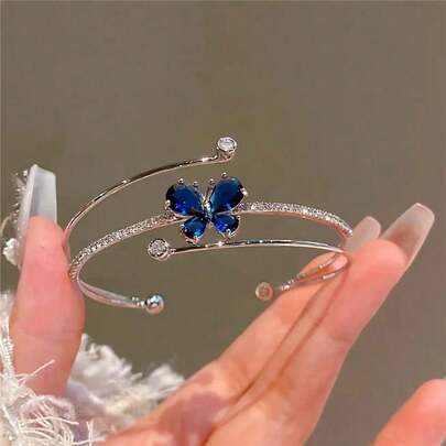 1 pieza Brazalete abierto con gota de agua y mariposa, estilo dulce y minimalista para mujer, accesorio diario