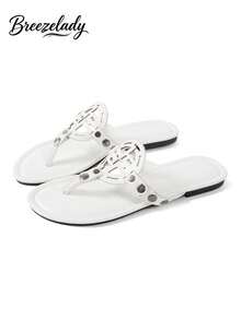 Breezelady Women's Black Faux Leather Geometric Cutout Thong Sandals – Crafted With Smooth Faux Leather And A Bold Geometric Cutout Design, These Flat Thong Sandals Feature Metallic Rivet Accents For A Polished Look. The Cushioned Footbed Ensures All-Day Comfort, While The Open-Toe Design Keeps Feet Cool. Ideal For Beach Trips, Casual Errands, Or Summer Outings, They Pair Effortlessly With Jeans, Shorts, Or Flowy Dresses For A Sleek, Edgy Vibe. - trắng - Xem 14