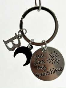 1pc Unisex "You Are My Sunshine" Sun & Moon Stainless Steel Keychain, Customizable Initial Sun & Moon Pendant - Black Moon Keychain - View 3