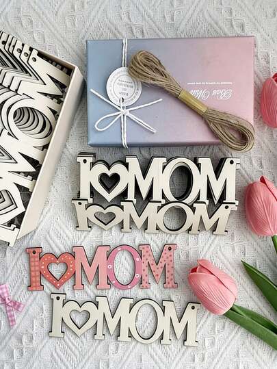 20 món đồ trang trí hình trái tim bằng gỗ chưa hoàn thiện, lý tưởng cho Ngày của Mẹ. Những sản phẩm thủ công bằng gỗ này rất phù hợp để trang trí đám cưới, tiệc sinh nhật, kỷ niệm, ngày lễ và trang trí nhà cửa. Chúng có thể được sử dụng làm đồ trang trí treo, thẻ quà tặng, đồ trang trí cây thông Noel, quà tặng tiệc tùng và là món quà ý nghĩa dành cho người đặc biệt, mẹ, bạn bè hoặc người thân yêu.