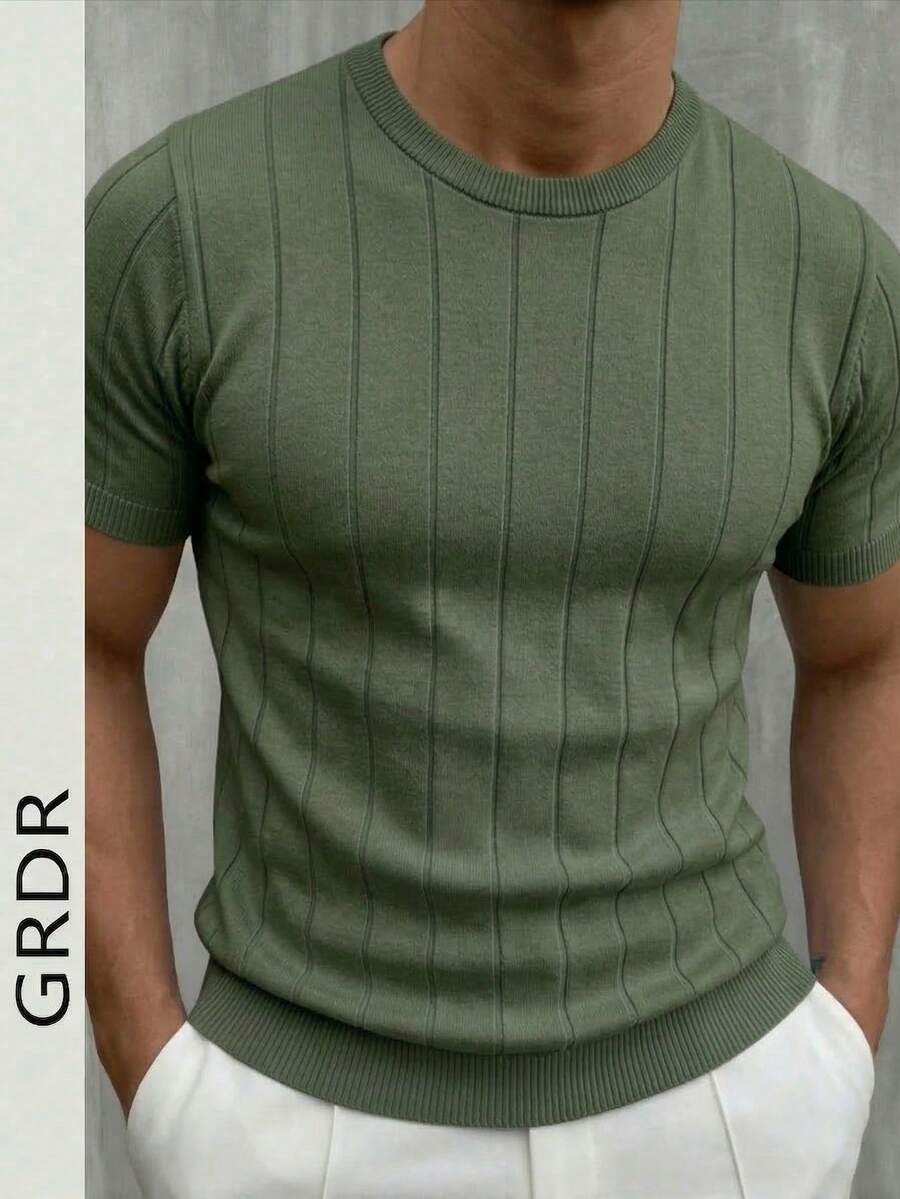 GRDR Men's Solid Color Minimalist Casual Crew Neck Short Sleeve Knit Sweater