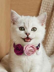 PETSIN Collier pour chat rose réglable 20-30 cm, accessoire de compagnie avec design de fleur de camélia élégante - Multicolore - Voir 1
