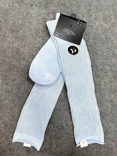 Nike Bộ đôi tất thể thao chạy bộ cổ cao Jordan 1 Unisex màu trơn có logo, màu xanh dương.