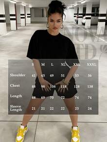 HypeHer Best Selling 2026 2 Piece Set Outfits Women's Casual Sports Street Style Retro College Round Neck Short-Sleeved Tee With MaMa Florals Prints + Ultra-Short Shorts Sports Sweater Suit Ultra-Loose Suit Women's Two Pieces Suit Women Short Sets Comfortable Two Pieces Set 2 Pieces Short Sets - 黑色 - 查看 6