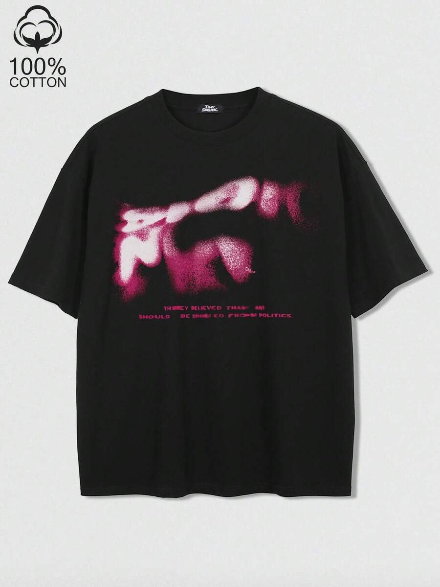 Tiny Spark Kaos Hitam Pria dengan Grafis Huruf Buram - Merah - View 1