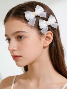 1 Pair Floral Heart Chiffon Side Clip, Ethereal Sweet Bangs Clip Hair Accessory - White - View 2
