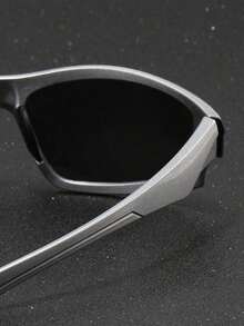 1pc Ladies' Liquid Silver-Wrapped Fashionable Y2k Style Outdoor Sports Fashion Glasses.Suitable For Daily Commuting, Music Festivals, Rave Parties, Etc.Street Shades Beach Accessories Beach Accessories For Women Glasses Shades Y2KFest MusicFest For Summer Beach Vacation,Outdoor,Travel - 銀色 - 查看 2