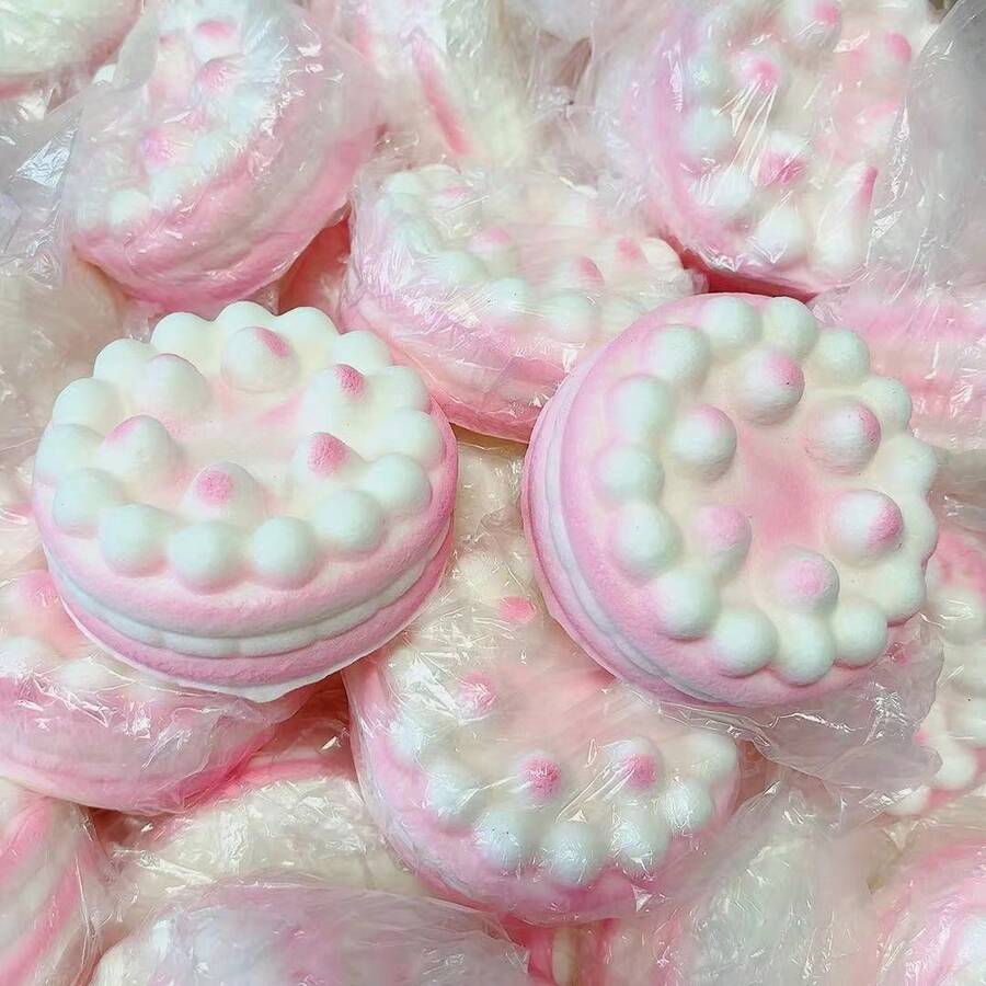 New Sticky Soft Scented Simulated Mini Cake, Slow Rebound Squeeze Stress Relief Model Prop, Wet Soft Texture Squishy