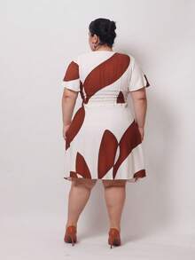 Women's Short Formal Plus Size Dress With Short Sleeves, MORA Prints, Round Style, Evangelical Style, For Church Conferences, Bridesmaids, And Weddings! - 鏽棕色 - 查看 8