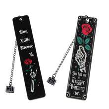 Quà tặng đánh dấu trang phong cách lãng mạn đen tối, đánh dấu trang kiểu Gothic, đánh dấu trang lãng mạn với thiết kế đầu lâu và hoa, món quà hoàn hảo cho phụ nữ, các cô gái, độc giả yêu thích thể loại lãng mạn đen tối, người yêu sách, học sinh và giáo viên. - nhiều màu - Xem 2