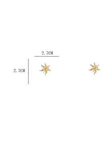 1 Pair European And American Fashion Metal Flower Shaped Earrings, Niche Design Personalized Earrings, Suitable For Party, And Daily Wear - Gold - View 5