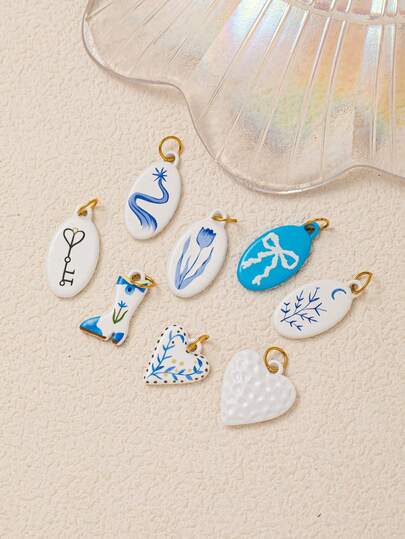 1Pc Imitation Celadon Daily Casual Pendant, Electroplated With 18K Stainless Steel, Waterproof And Fade Resistant, Containing Cartoon Elements Such As Tulip Heart Key And Bow. The Pattern Is Suitable For DIY Necklace Accessories, Charming Jewelry Accessories, Women's Jewelry Accessories, DIY Jewelry Accessories, Bag Chain Pendant Accessories