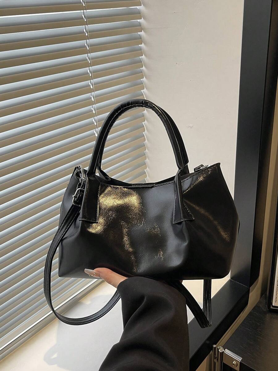 2026 New Retro Large Capacity Shoulder Bag, Minimalist Chic Commuter Underarm Tote Bag - Black - View 1