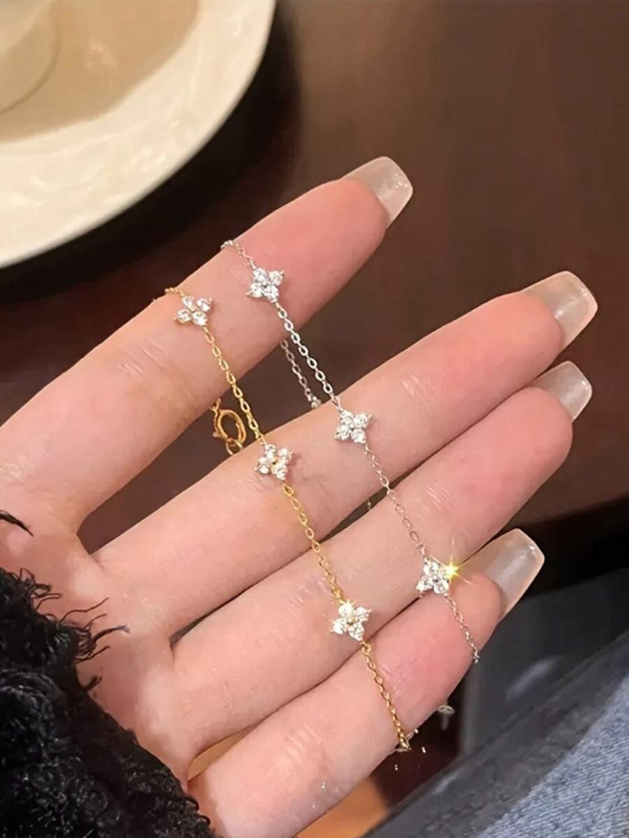 Y2K美学精致18k镀金四叶草手链，闪亮锆石吊坠，简约可叠戴首饰，适合女孩佩戴 - 金黃色 - 查看 1