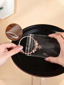 100个/5个装抗氧化首饰收纳袋，可重复密封透明PVC拉链首饰袋，防尘密封袋，适用于戒指、耳环收纳，小巧便捷的首饰整理袋，是收纳首饰、配饰、旅行、礼品、复活节礼物、夏季和返校必备品的理想之选。 - 無色 - 查看 5