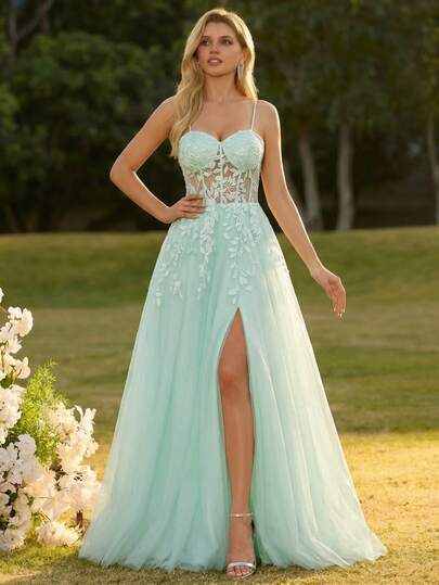 Đầm dạ hội/dự tiệc cưới/cocktail trang trọng, thêu họa tiết, phối voan tulle.