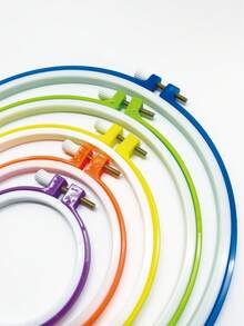 Colorful Plastic Embroidery Hoops, 5 Sizes: 3.74in/4.92in/6.3in/7.87in/9.65in, Suitable For Cross Stitch, Embroidery, Handcraft DIY - Colorful Plastic Embroidery Hoop - View 3