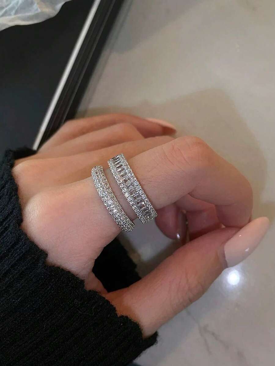1 chiếc nhẫn sang trọng, cao cấp bằng bạc hai lớp, đính đá Zirconia siêu nhỏ, chất liệu đồng nguyên khối, thiết kế độc đáo dành cho nữ, có thể đeo xếp chồng lên nhau - Thích hợp cho đi làm hàng ngày, lễ hội, dạo chơi và dự tiệc.