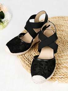 Sandalias de cuña casuales y de moda para mujer con cuerda de paja, malla elástica y diseño cruzado, transpirables - Negro - Ver 15