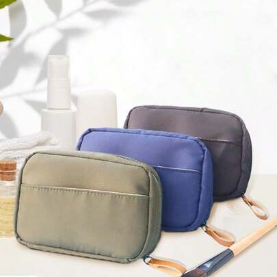 旅行便携式线缆整理收纳袋，适用于移动电源、数码线缆、耳机、充电器、鼠标、数据线、集线器、电源适配器、移动电源、洗漱用品、化妆品等，也可作为手机充电器收纳袋使用。