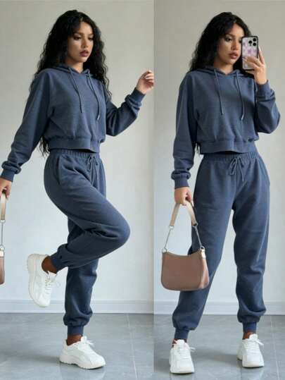 Conjunto deportivo de pants con sudader de manga larga con cordones con abertura en la parte de adelante