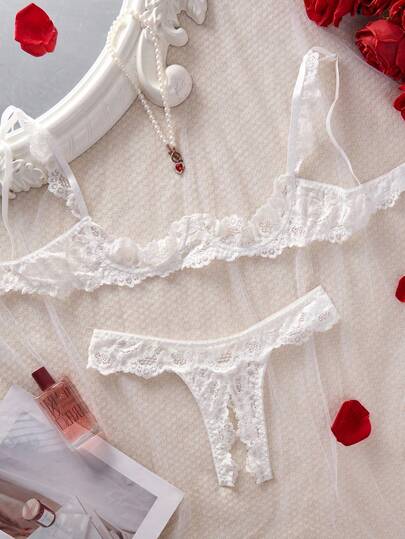 Bộ đồ lót ren nhẹ nhàng, gợi cảm kiểu Pháp, gồm áo ngực và quần lót, thoải mái, thoáng khí, thích hợp mặc hàng ngày, gồm áo ngực và quần lọt khe.