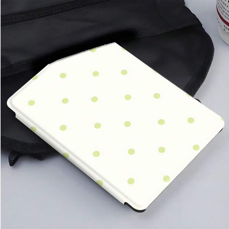Ốp bảo vệ họa tiết chấm bi xanh lá cây, phù hợp với Kindle Paperwhite 7/6.8/6 inch (thế hệ thứ 12/11/10/7/6/5 - 2024) | Phụ kiện Kindle E-Reader Colorsoft Signature Edition, ốp bảo vệ tối giản dễ thương, nhẹ | Ốp bảo vệ mỏng, thích hợp làm quà tặng cho đồng nghiệp và bạn bè. - Nhiều màu - Xem 19
