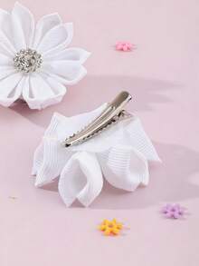 2 piezas de Clips para el cabello con flores blancas de Rhinestone versátiles, adecuados para uso diario en primavera y verano - Blanco - Ver 3