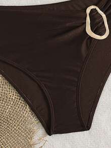 Conjunto de bikini de dos piezas con camisola de pecho plano de unicolor para mujer, con accesorio de metal en el medio, adecuado para vacaciones en la isla - Café integral - Ver 5